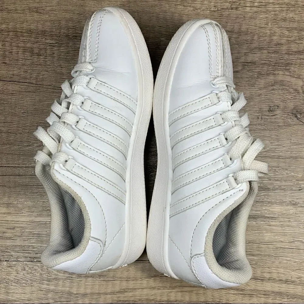 K-Swiss unisex~ kids sneakers~White~Size 13.5‎
